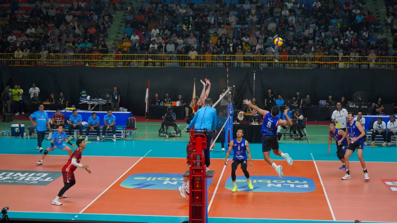 Lavani Tumbangkan Palembang Bank Sumsel 3-0 di Proliga Kediri