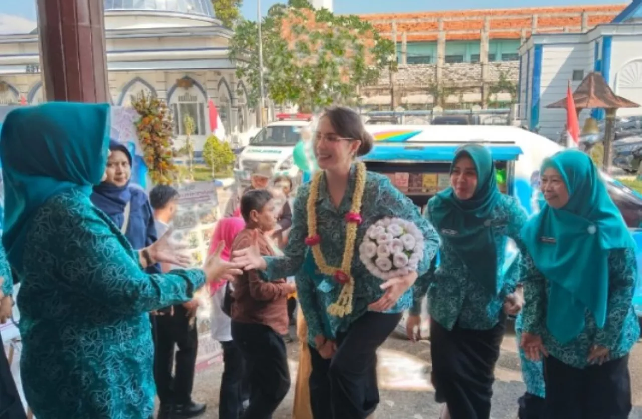 PKK Kabupaten Sampang Sambut Hangat Kunjungan Ketua TP PKK Jatim, Dapat Arahan dan Pembinaan