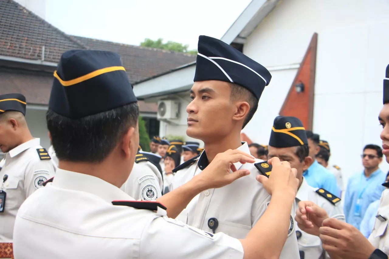 Lapas Kelas I Madiun Gelar Apel Kenaikan Pangkat serta Penyerahan Penghargaan, Langkah Baru Amanah Baru