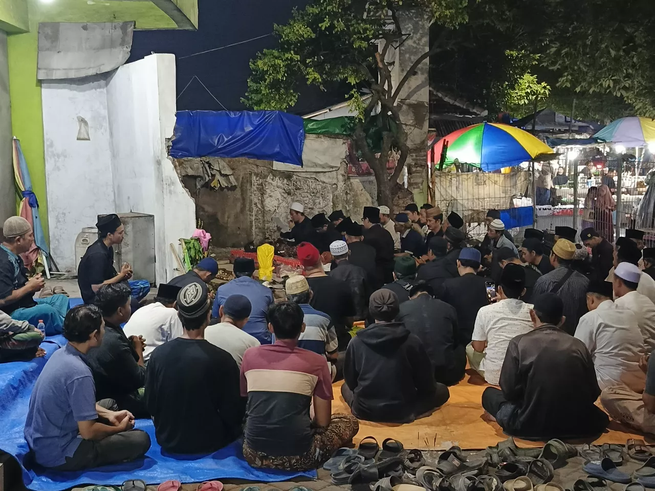 Dzikir Kubro Digelar di Makam Mbah Dirjo, Warga Sepanjang Respon Pembongkaran Situs
